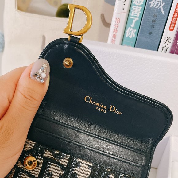 SOLD 95% NEW DIOR WALLET - Picture 5 of 8